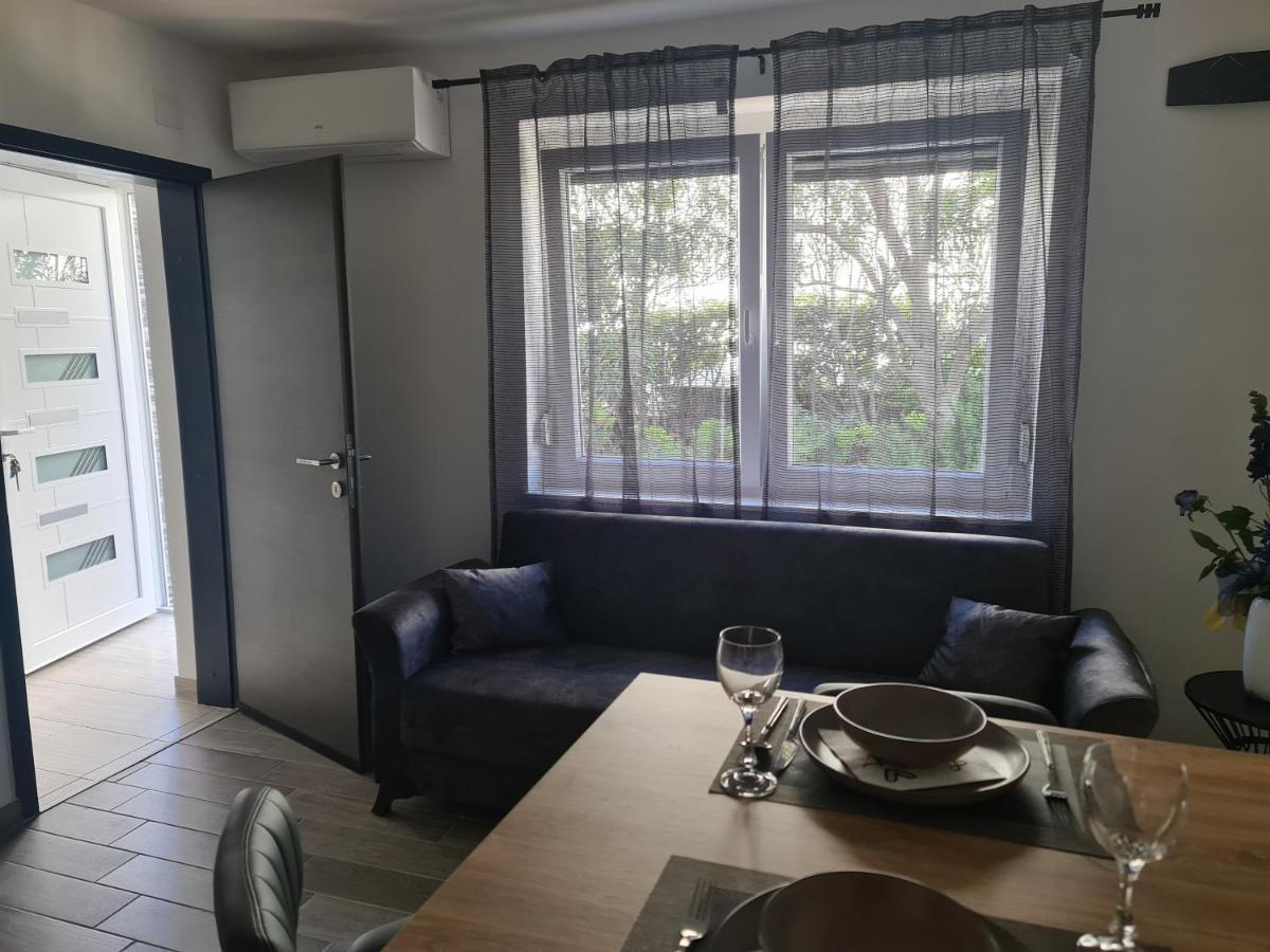 Apartman Nika Crikvenica Exterior foto